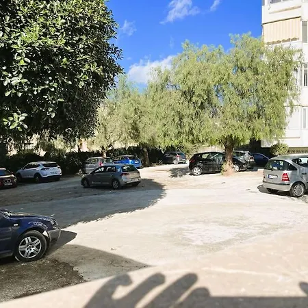Apartment Beautiful Flat In For 6 Persons Marbella
